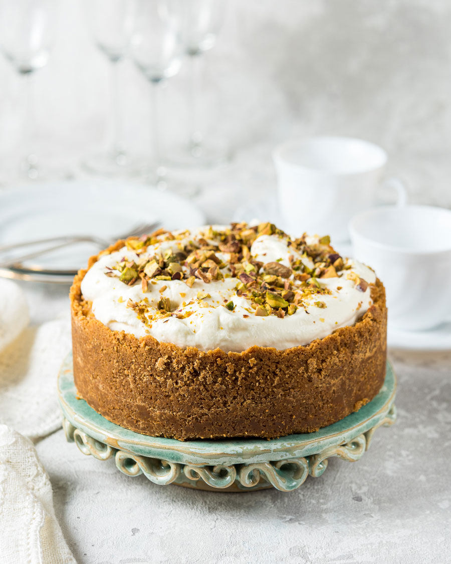 Goat cheese-pistachio cheesecake